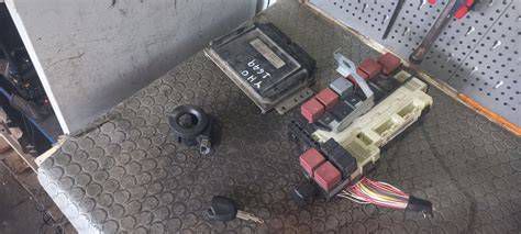 A Renault Clio műszerfala immobilizer hibajelzéssel