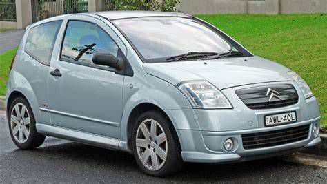 Citroën C2 VTR külső sérülések és rozsdapontok