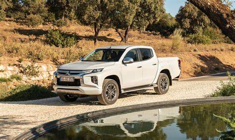 Mitsubishi L200 különböző évjáratok összehasonlítása