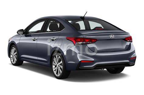 Hyundai Accent autó hátulról
