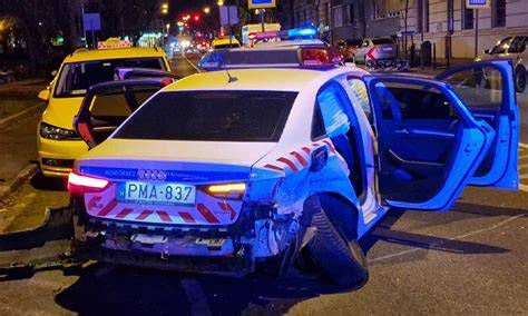 rendőrségi autós üldözés helyszínelése