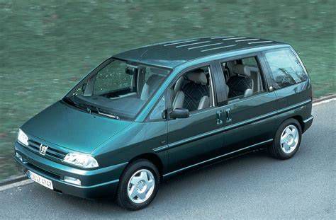 Peugeot 806 belső tér 7 üléses elrendezésben