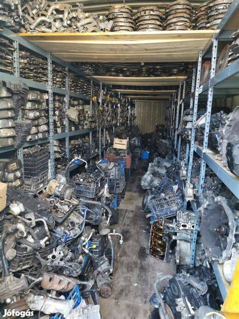 Suzuki bontott alkatrészek raktárkészlet