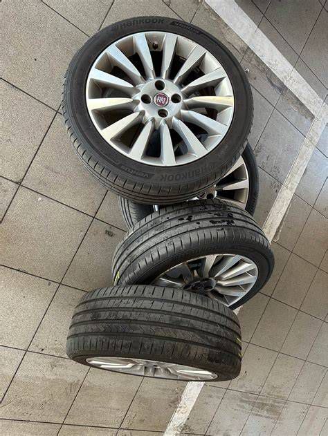Fiat Punto gyári alufelni és nyári gumi