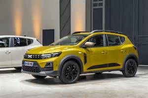 Dacia Sandero motortere, kiemelt gyújtótekercsekkel