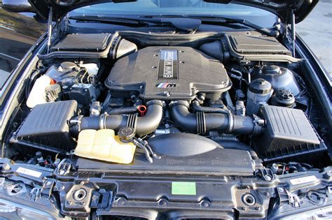 BMW E39 motor kábelkötegének elhelyezkedése a motortérben