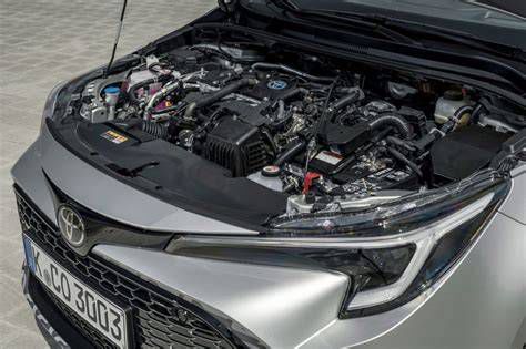 Benzinmotor a Toyota Corollában