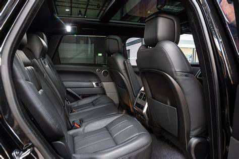 Range Rover Sport HSE belső tér, luxus és technológia