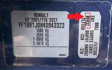Renault színkód adattábla helye a