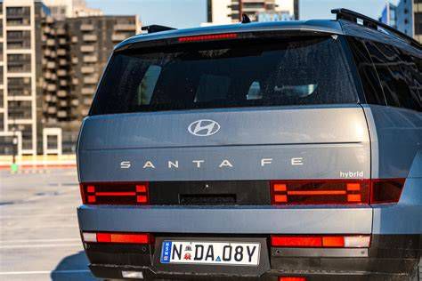 Hyundai Santa Fe generációk áttekintése