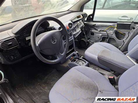 Mercedes A-osztály (W168) belső alkatrészei