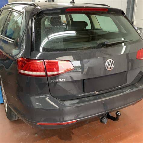 VW Passat B5.5 Variant mit montierter Anhängerkupplung