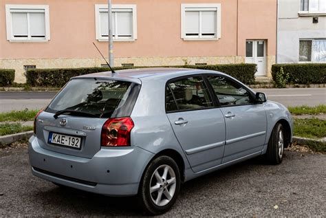 Toyota Corolla E120 modellek és karosszériaváltozatok