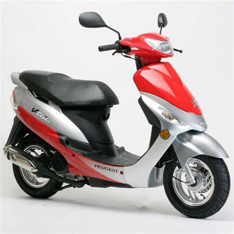 Peugeot V-Clic 50 robogó oldalnézetből