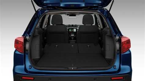 Suzuki Vitara boot space with rear seats up