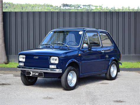 Fiat 126 hátulnézet féklámpákkal