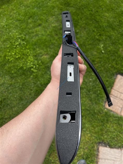 Elektromos csomagtér nyitó mechanizmus hegesztése