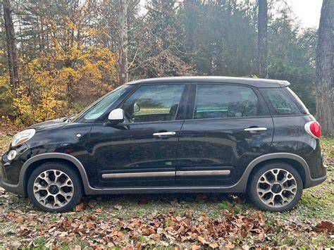 FIAT 500L tetőcsomagtartóval