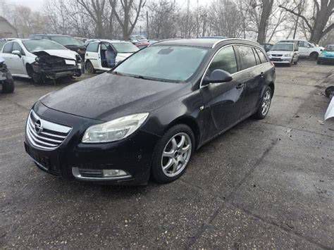Opel Insignia bal első ajtó részletei és karosszéria kialakítása