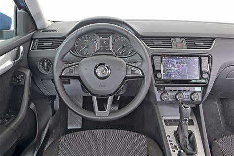 Skoda Octavia II belső tér és műszerfal