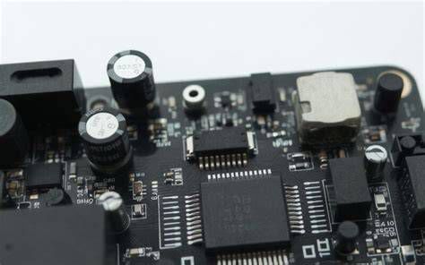 Motorvezérlő elektronika és szenzorok