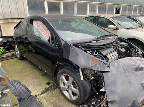 Bontott és új Honda alkatrészek raktárban
