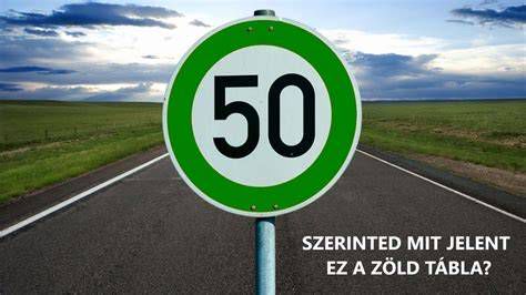 Közlekedési tábla kijelző a műszerfalon