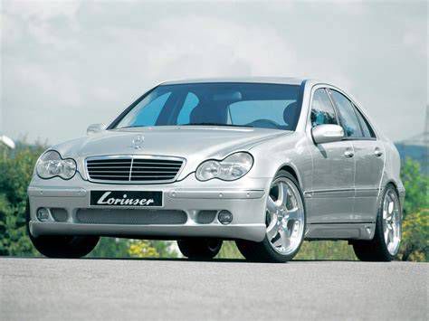 Mercedes C-osztály W203 sport hűtőrács