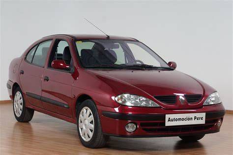Renault Megane Classic hatalmas csomagtartó