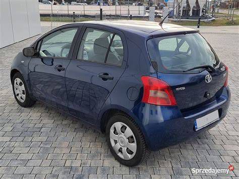 Toyota Yaris II előlapi embléma