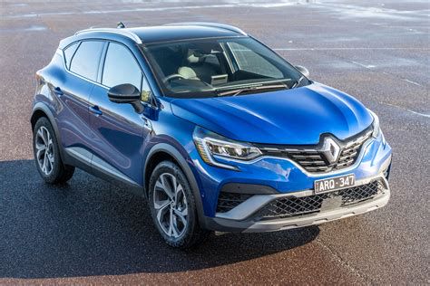 Renault Captur megújult frontrész