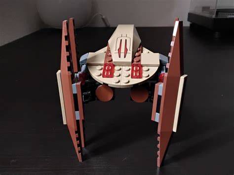 Droid irányító hajó a Naboo felett