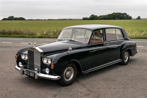 Rolls-Royce Phantom V, egy királyi autó