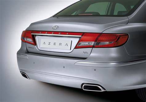 Hyundai Azera oldalnézet méretekkel