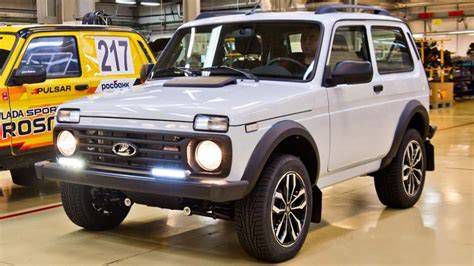 Lada Niva (4x4) hátsó részének fejlődése az évek során (régi és frissített változat)