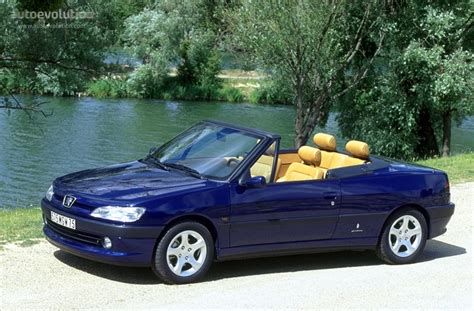 Peugeot 306 Cabriolet elegáns formavilága