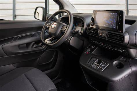 Fiat Doblo belső tér és üléselrendezés