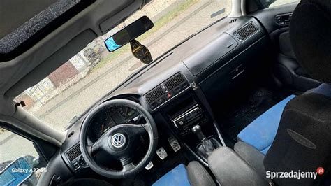 Volkswagen Golf 4 belső tér a hátsó ablakfűtés kapcsolóval