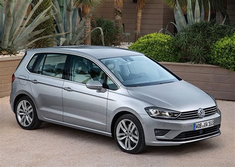 Volkswagen Golf Sportsvan motorkínálat és specifikációk