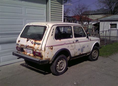 Lada Niva karosszéria felújítás előtt és után