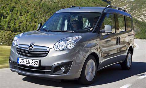 Opel Combo alkatrész bontása