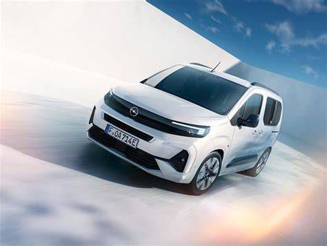 Opel Combo elektromos és dízel változatok összehasonlítása