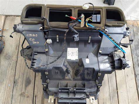 BMW E39 fűtésbox és klímakomponensek elhelyezkedése