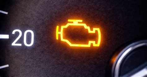 Vauxhall Insignia műszerfal motorhiba jelző lámpával