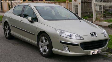 Peugeot 407 szedán profilja