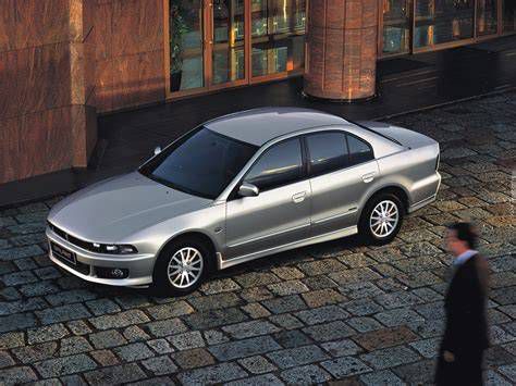 Mitsubishi Galant műszerfal hibajelzőkkel