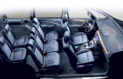 Ford Galaxy belső tér kopásokkal