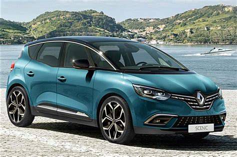 A Renault Scénic generációinak evolúciója