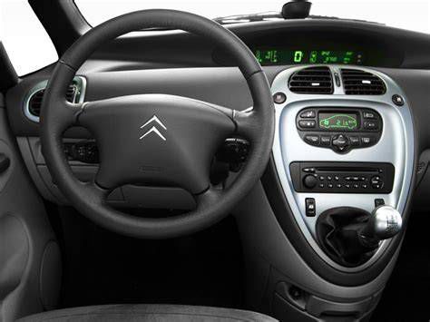 Citroën Xsara Picasso műszerfal és kezelőszervek