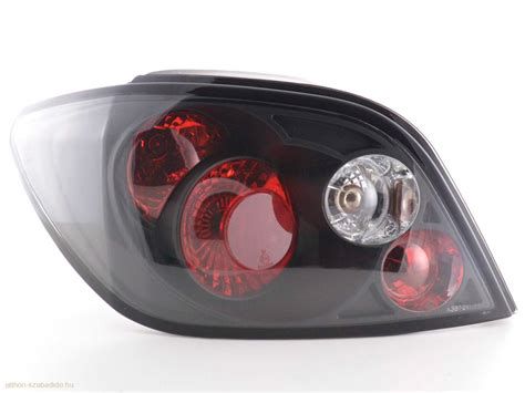 Különböző stílusú Peugeot 307 tuning hátsó lámpák